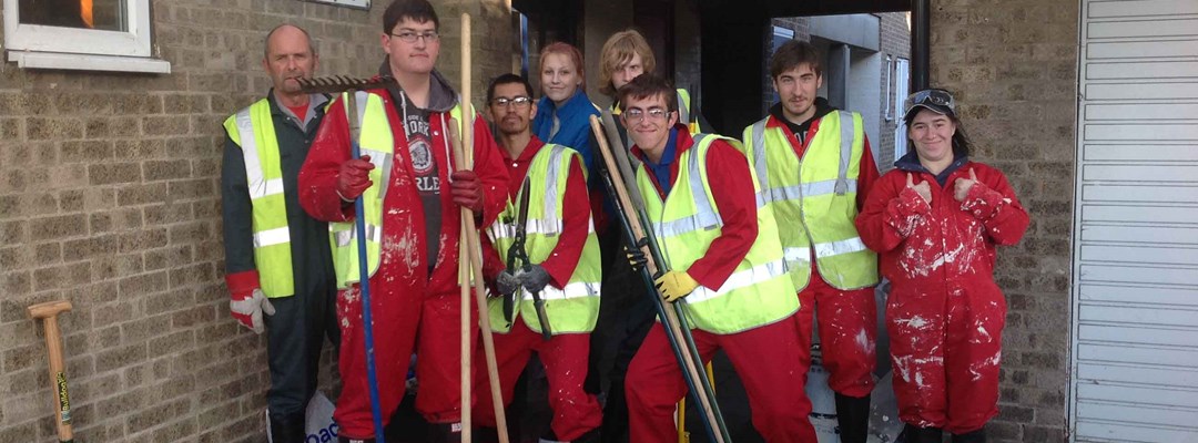 Team of volunteers tidy up estate Image