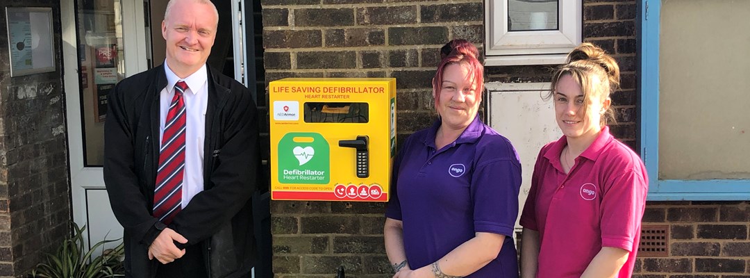 Lifesaving defibrillator available in Barton Image
