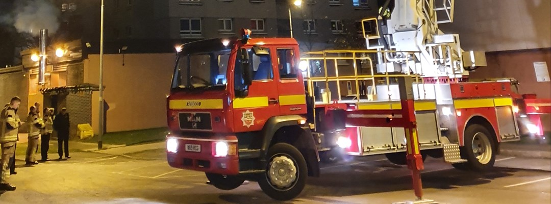 We're working with the fire service to train teams Image